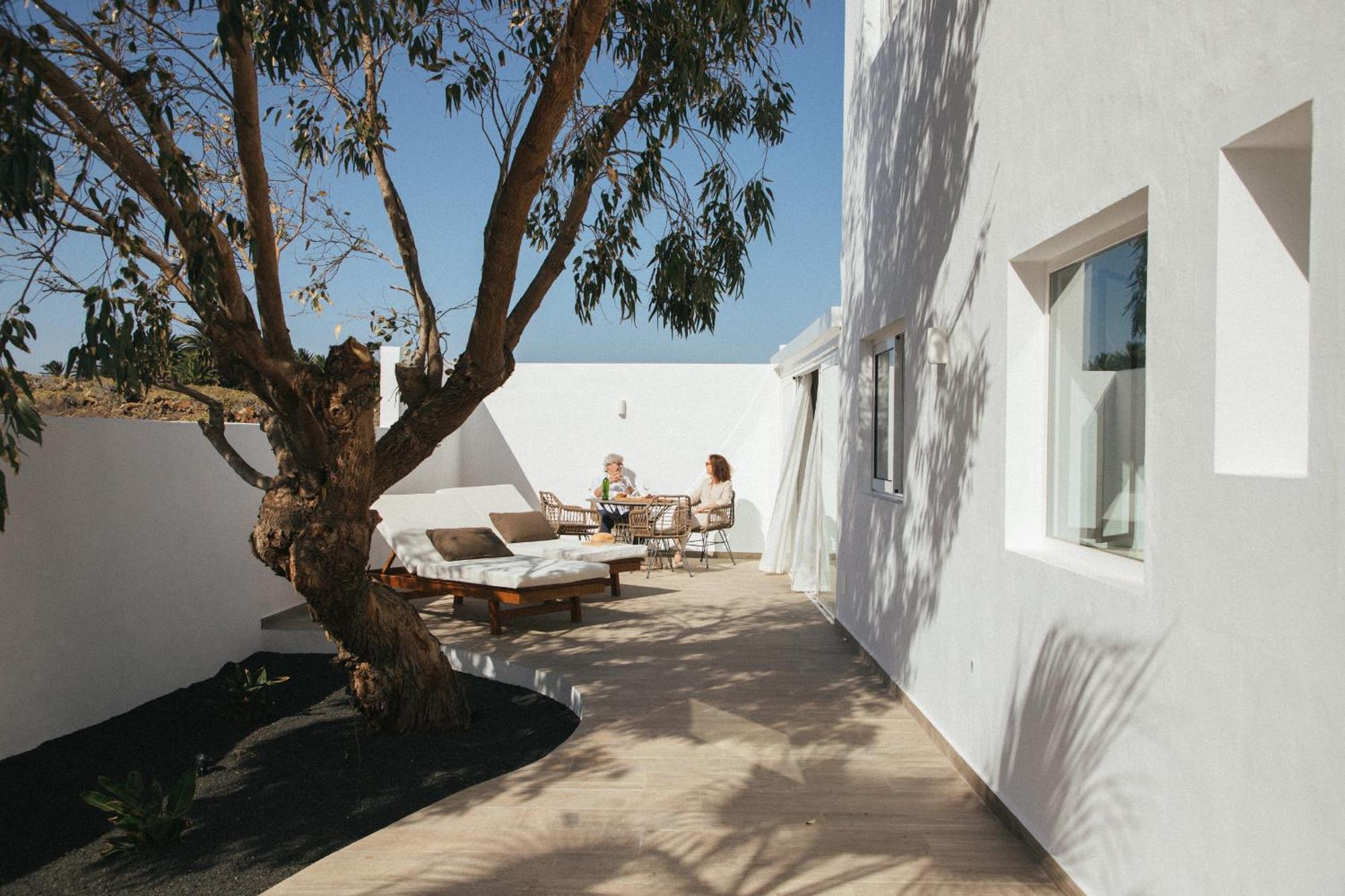 Alava Suites Costa Teguise Exteriér fotografie