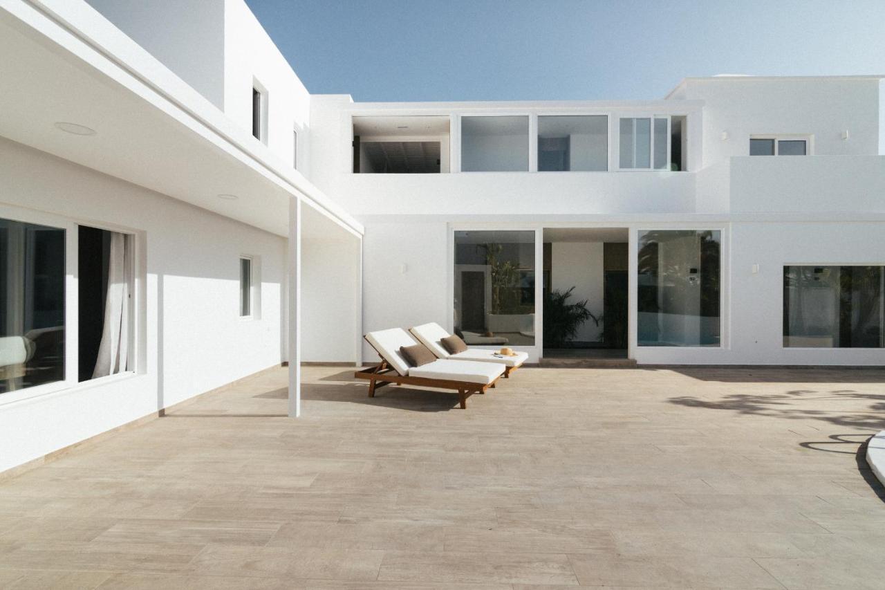 Alava Suites Costa Teguise Exteriér fotografie